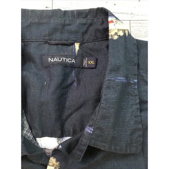 Nautica Men's XXL Navy Sailboat Print Camp Shirt Button Up Short Sleeve - Picture 8 of 10